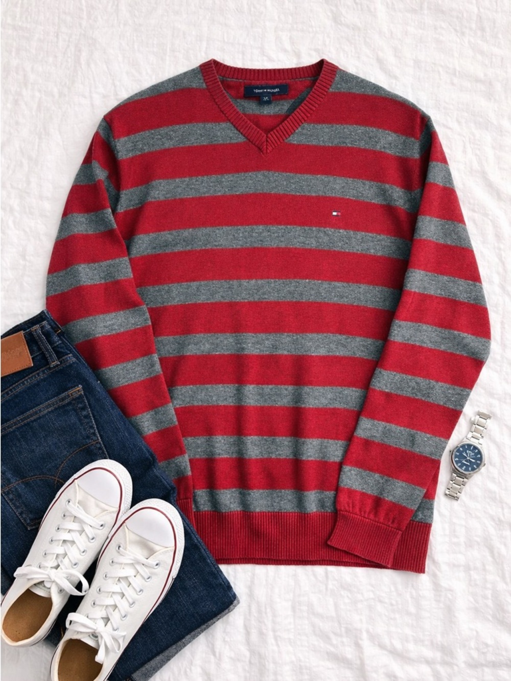 Tommy Hilfiger Men’s Large Striped Sweater Red Gray V Neck Cotton Classic